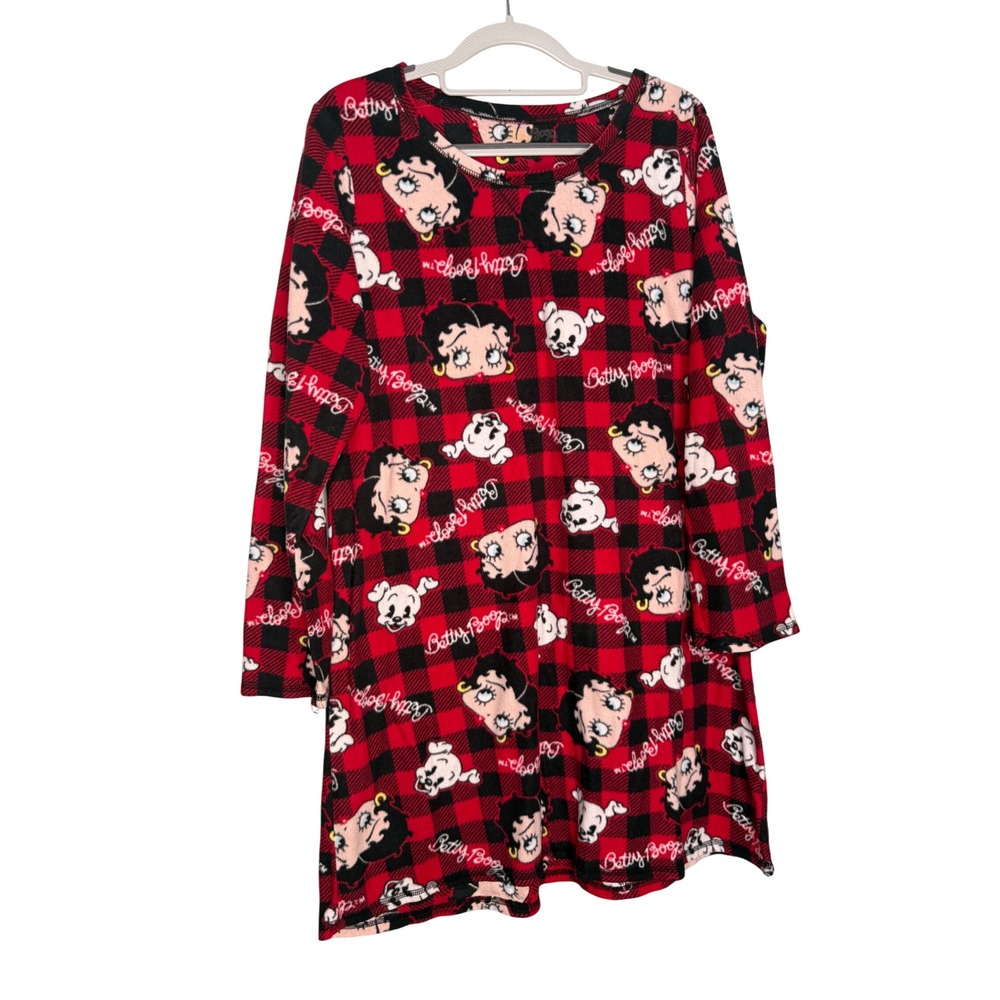 Betty Boop red‎ and black checkered plaid long sleeve fleece nightgown